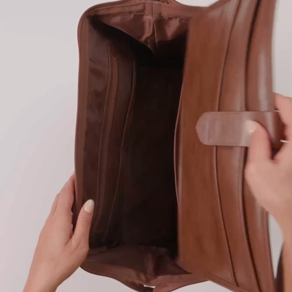 BEIS MINI CONVERTABLE WEEKENDER IN MAPLE - Picture 6 of 11